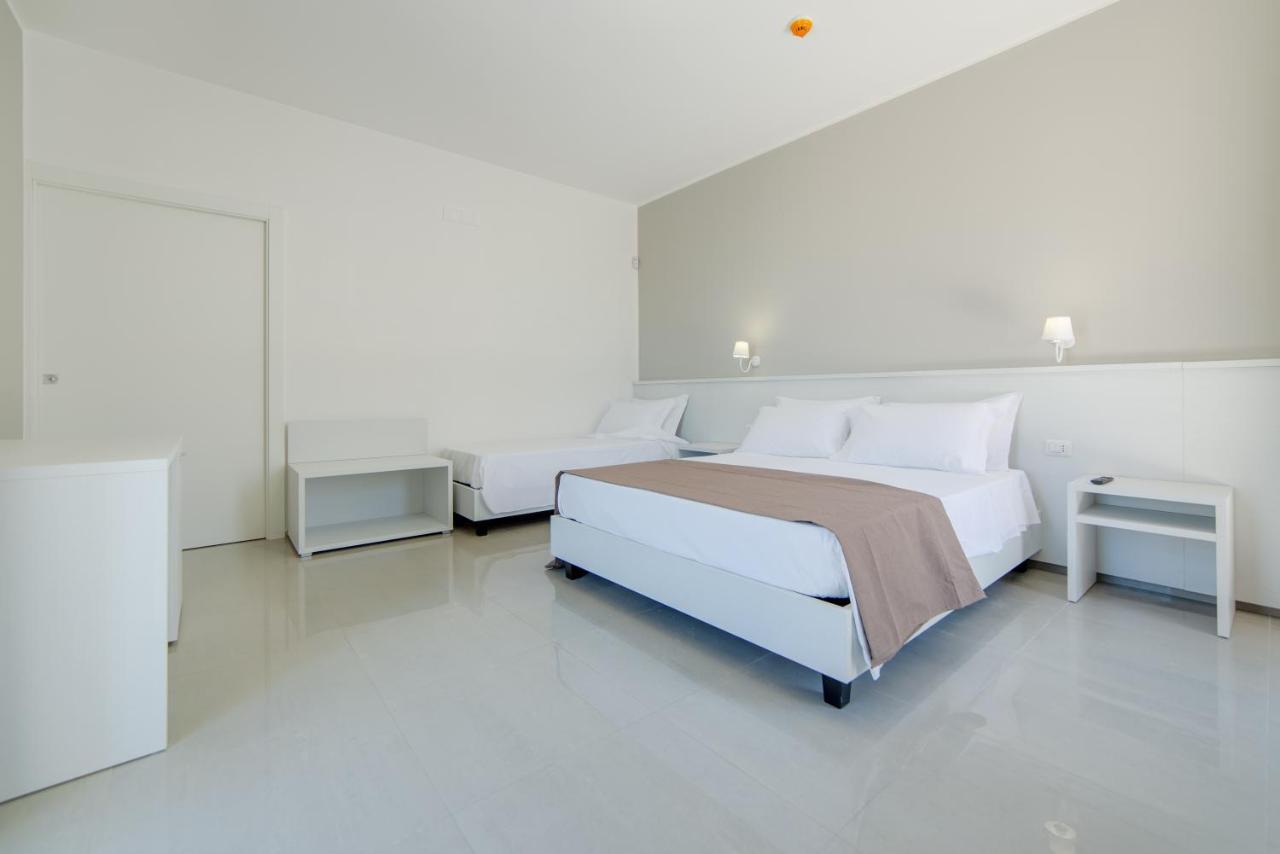 Smart Hotel Ugento Torre San Giovanni Ugento Eksteriør bilde